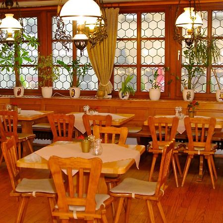 Gasthof Zum Kauzen Оксенфурт Экстерьер фото